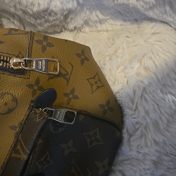 Generic Palm Spring Reverse Monogram L... V.... - Picture 5 of 11